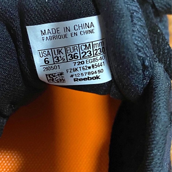 Reebok Running Shoes - Ladies size 6 - Picture 5 of 5